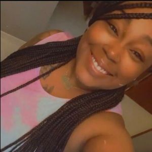 Meet your Posher, Angelica